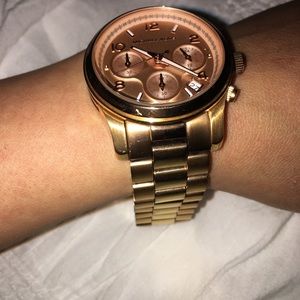 Michael Kors Ladies Rose Gold tone bracelet watch